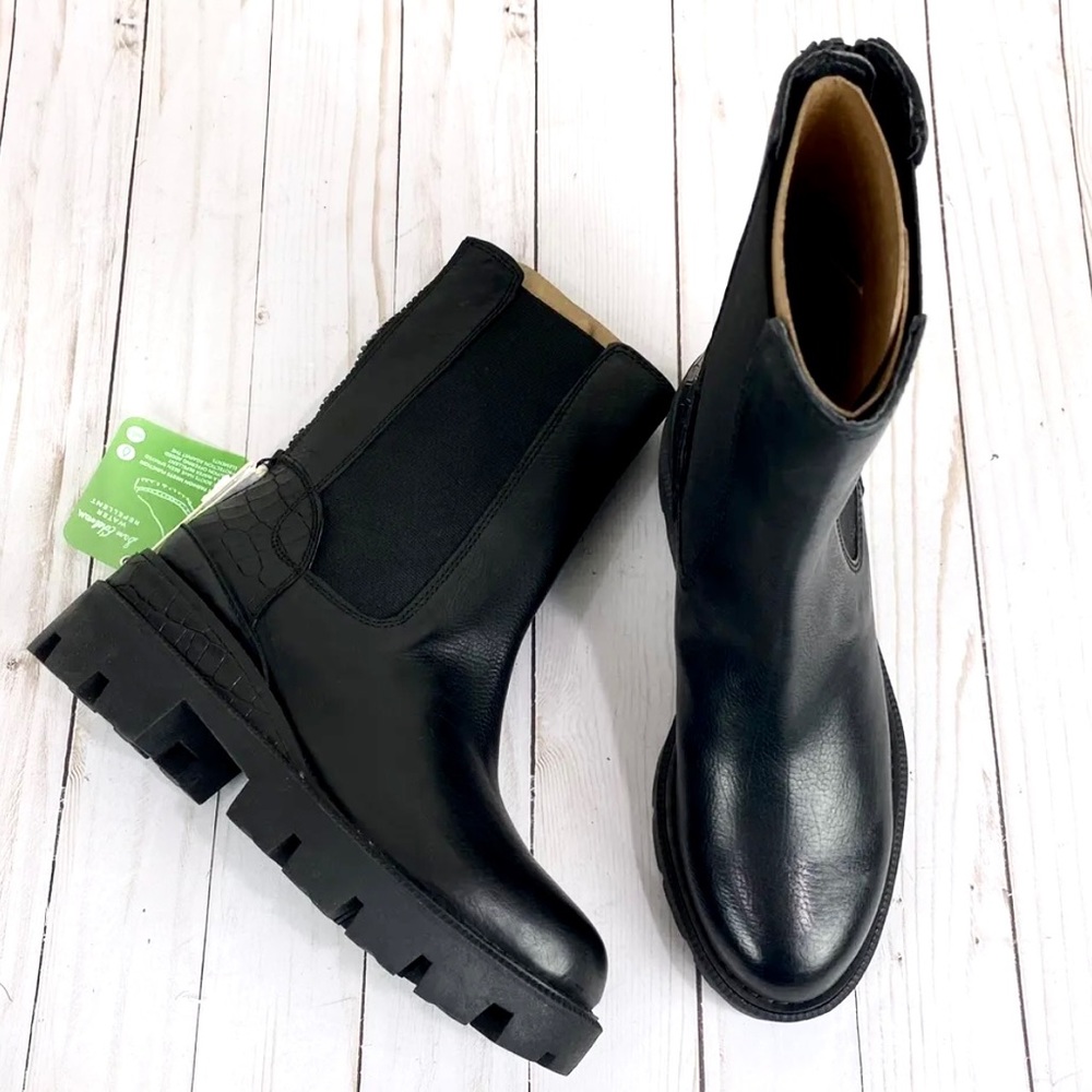 Sam Edelman Genia Black Ankle Leather Boots 
5.5